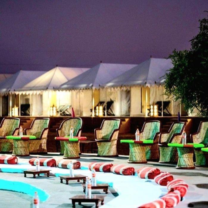 Om Luxury Resort Джайсалмер Екстериор снимка