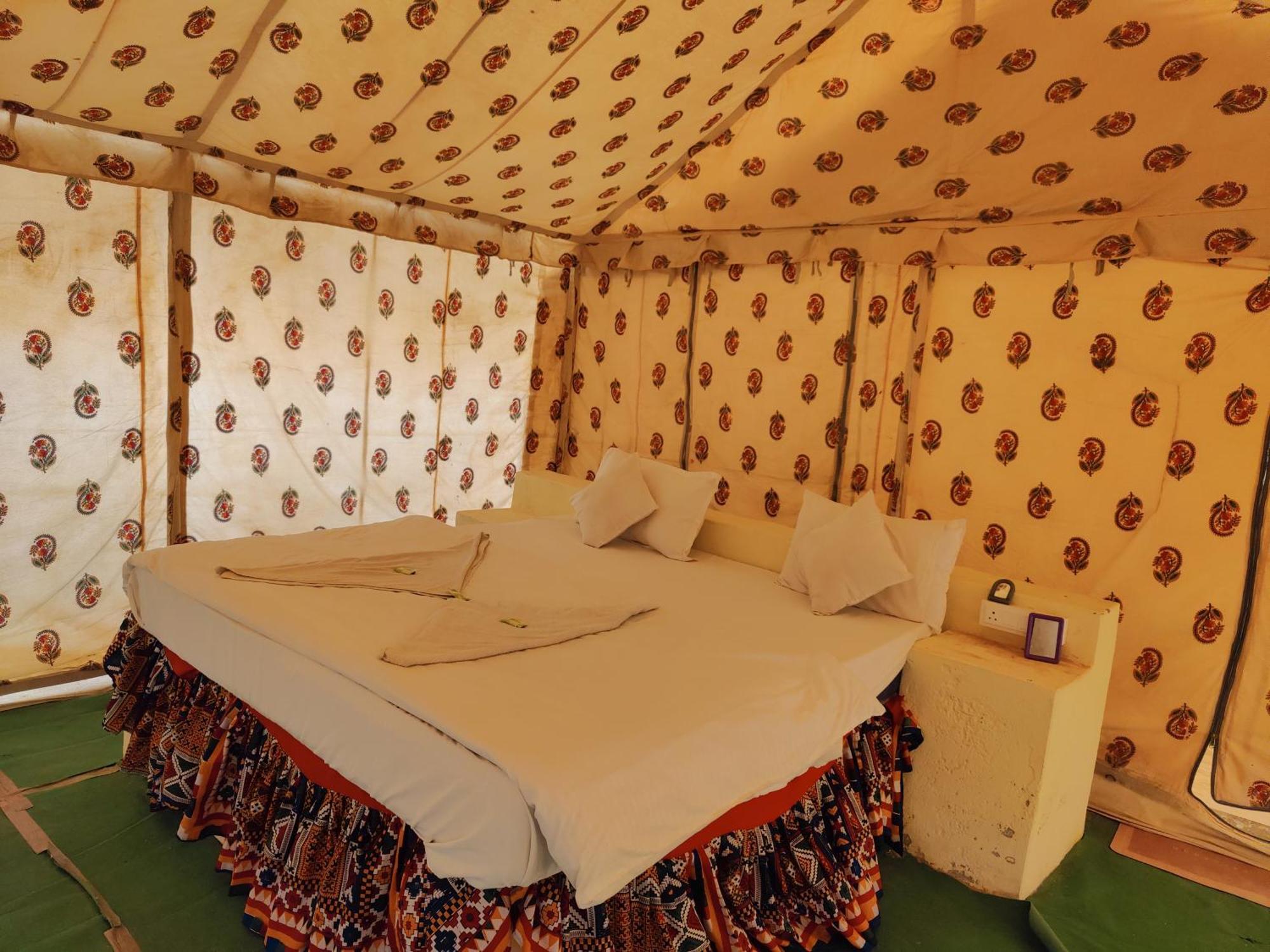 Om Luxury Resort Джайсалмер Стая снимка